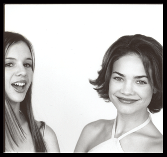 Becky and Amber Tamblyn B/W